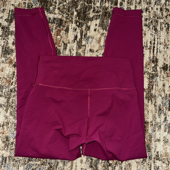 Lululemon Violet Wunder Trains - Picture 3 of 3